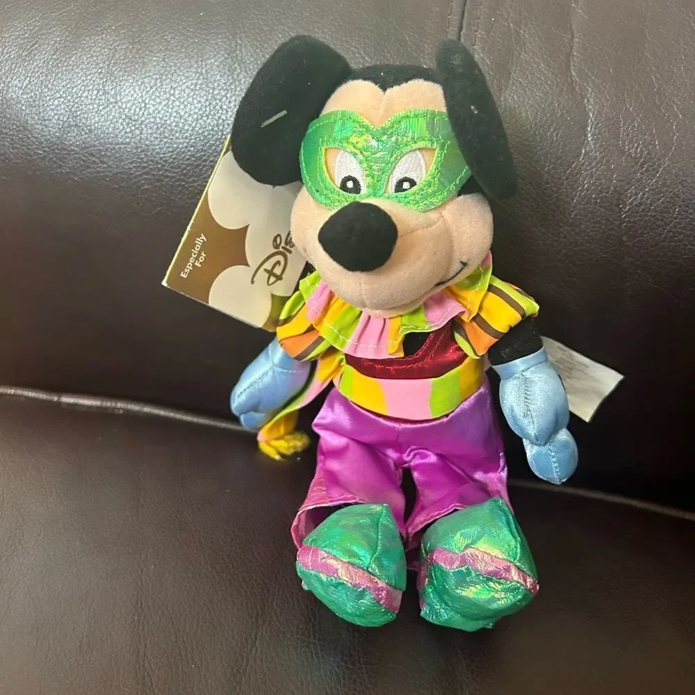 Vintage Y2K Disney Store Exclusive Mardi Gras Mickey Mouse Plush NWT